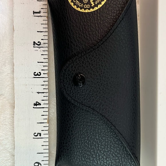 Ray Ban Eye Glass Case and Instruction Care Booklet No Glasses Case & Book Only - Picture 9 of 10